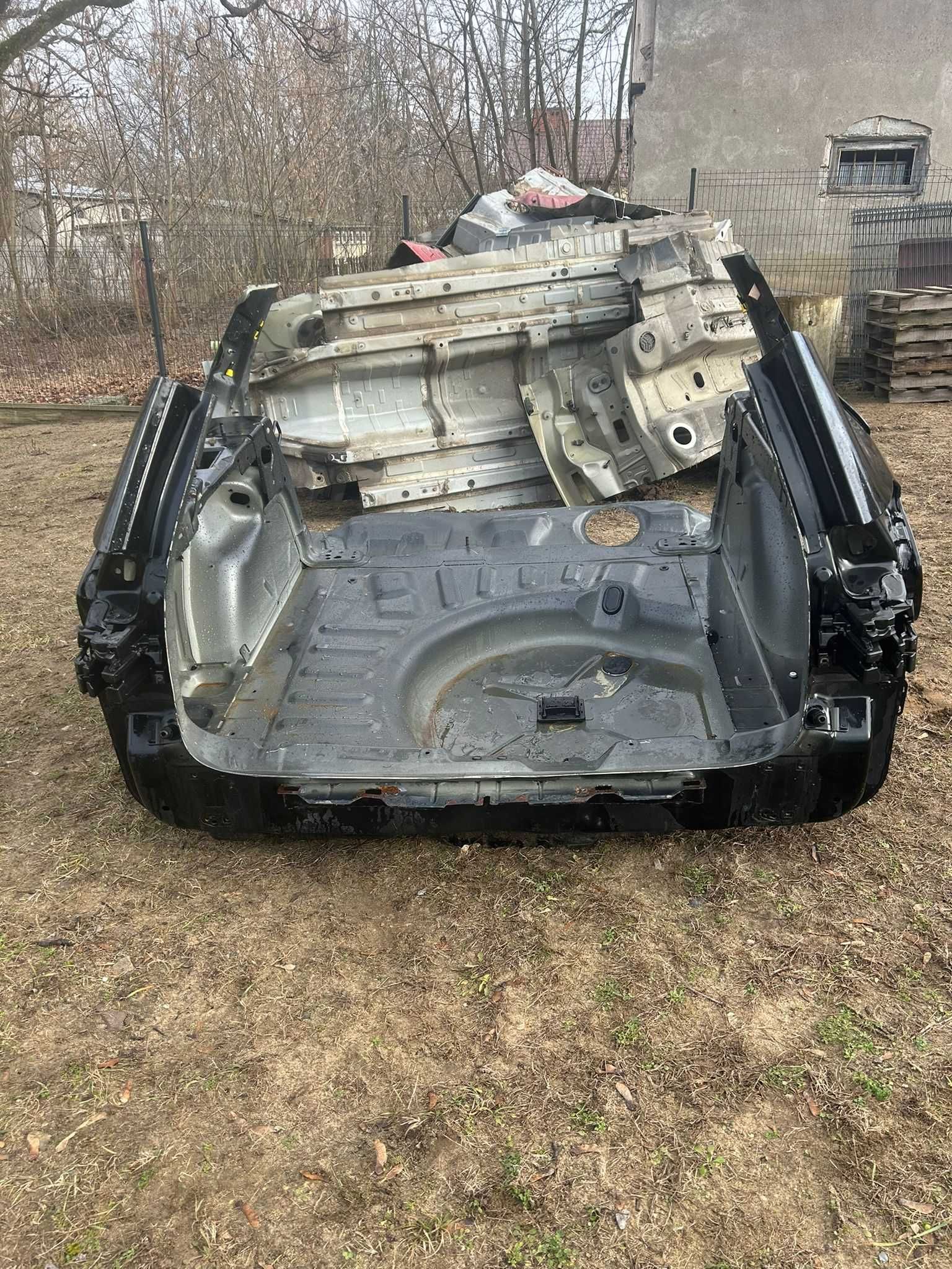 Ćwiartka wanna pas tylny Citroen C5 III X7 Kombi KTVD