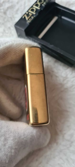 Zapalniczka Zippo Brass Lucky Strike 1999r