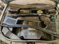 Motor Audi A4 2.8 atmosférico a gasolina (V6) irrepreensível 193cv