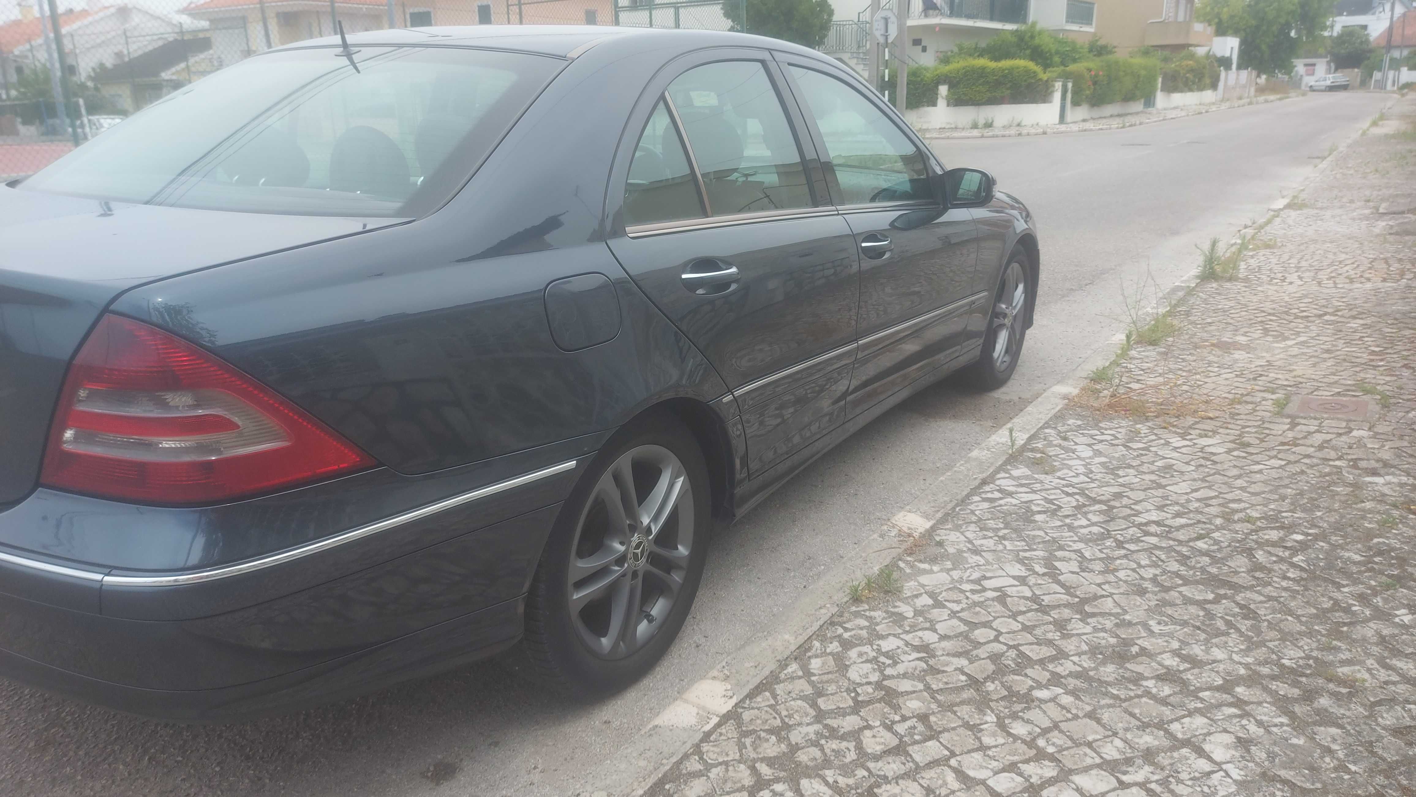 Mercedes C- 220 CDI  Nacional