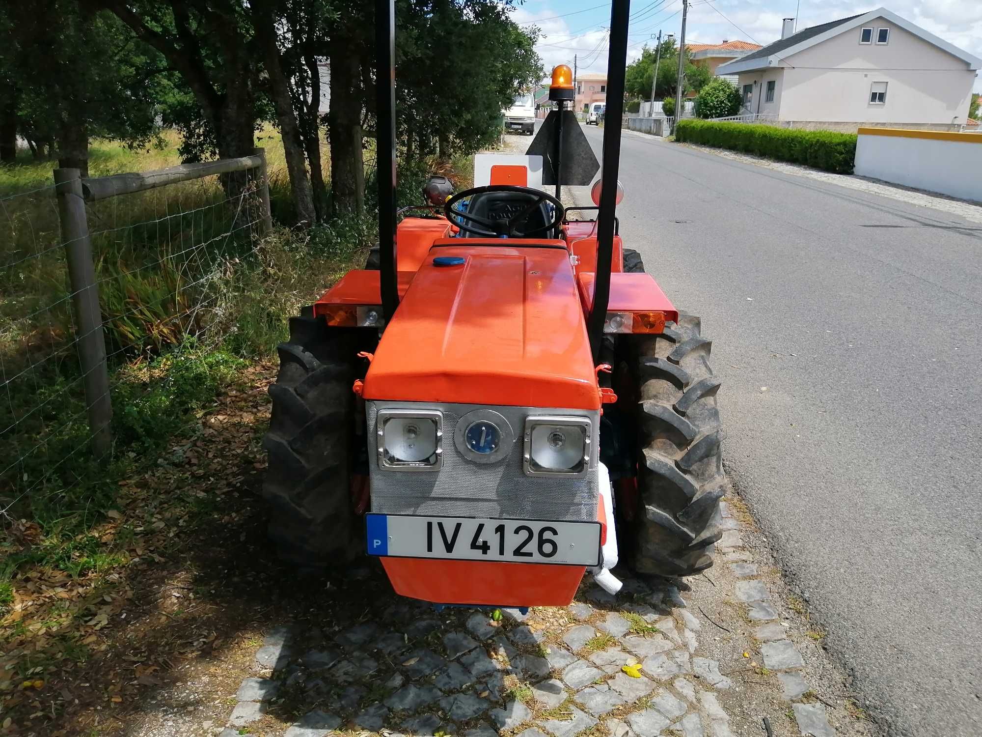 Trator António carraro 5000