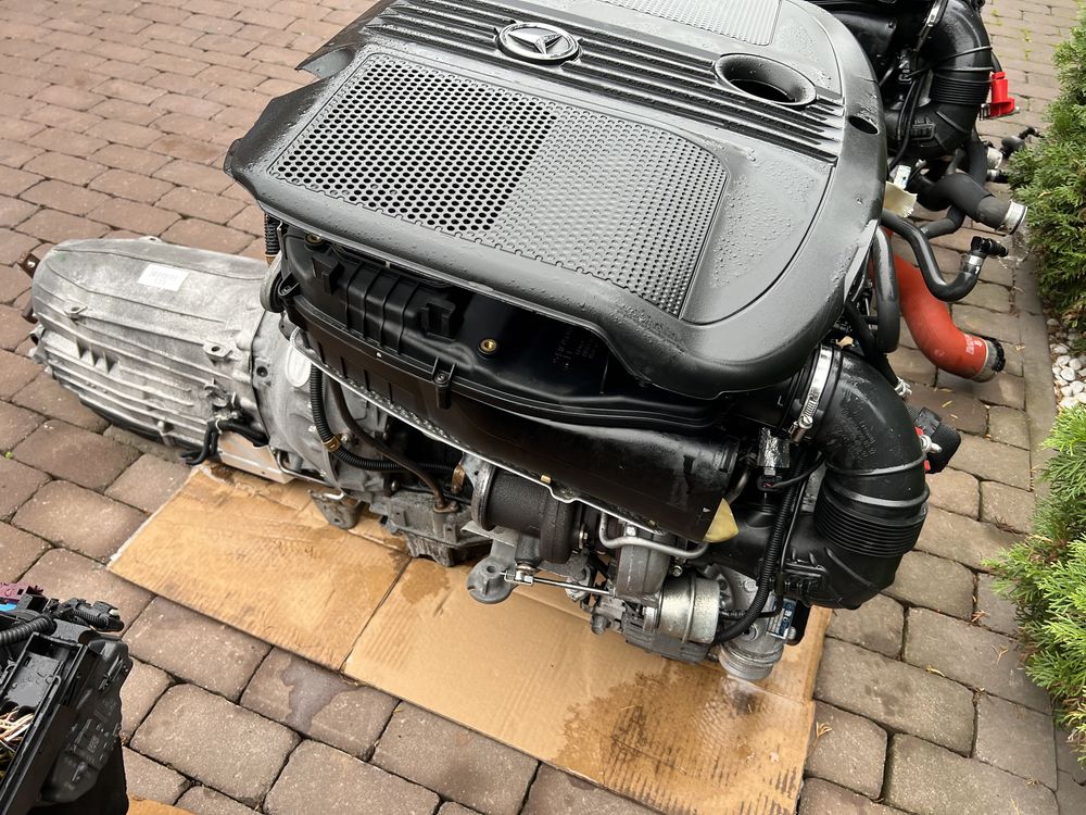 Двигун ОМ651 2.1CDI 2013 року. Mercedes-Benz
