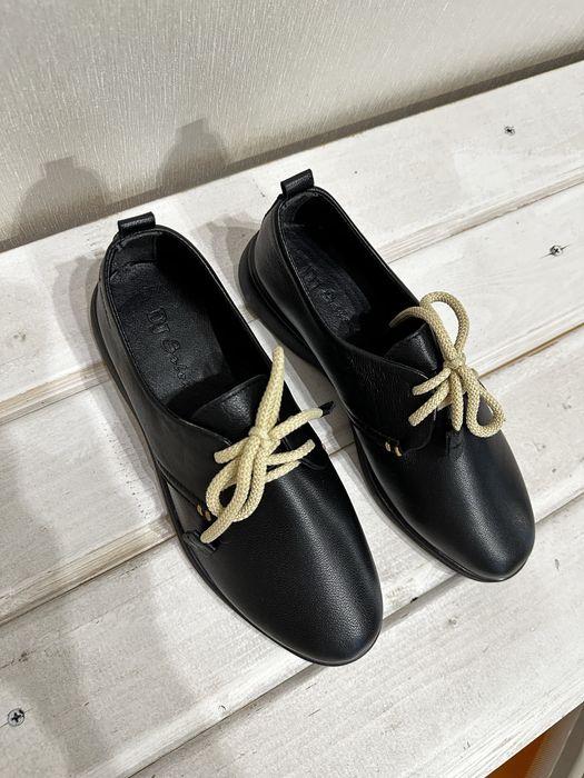 Продам жіночі туфлі