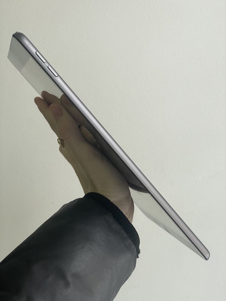 Планшет Apple iPad 8, 32 GB. Wi-Fi, Space Gray айпад