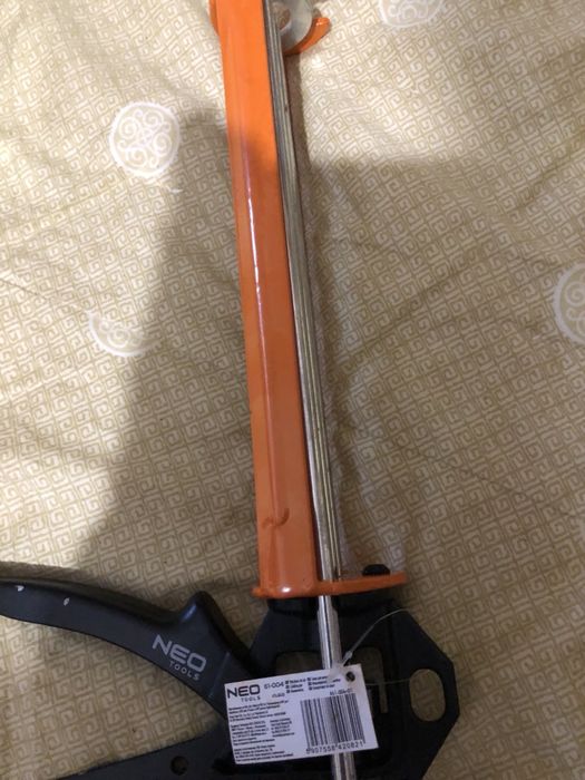 Пристолет и ножовка по пенобнтону