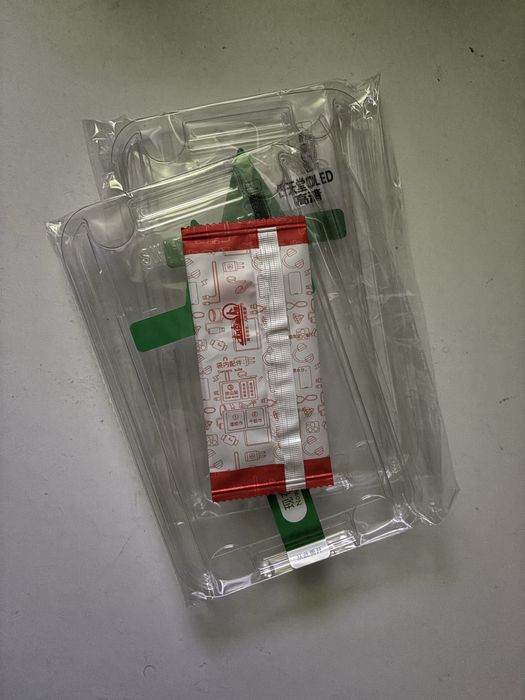 Szklo hartowane na Nintendo Switch OLED z ramką do latwego naklejania