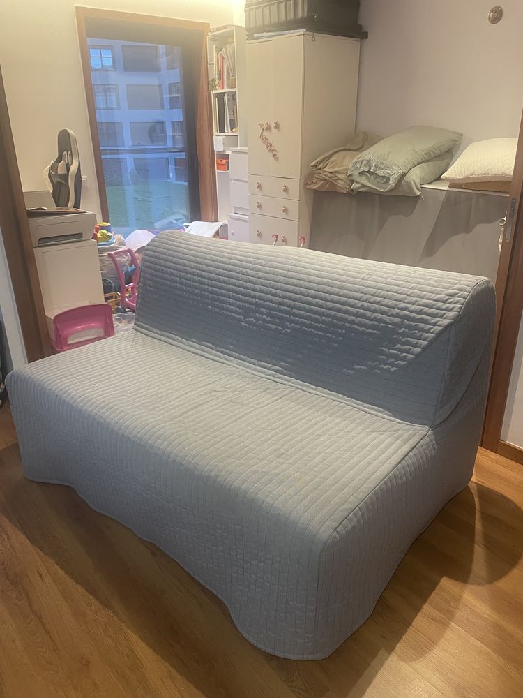 Vendo sofa cama 6 meses de uso