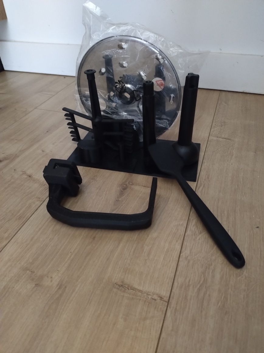 Termorobot iCook MRK-28 z dwiema misami