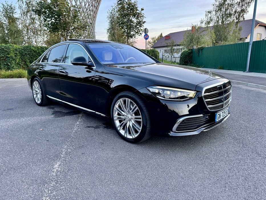 Auto do ślubu MERCEDES S Dodatkowo Ekskluzywny Bus Multivan T6 7 os.