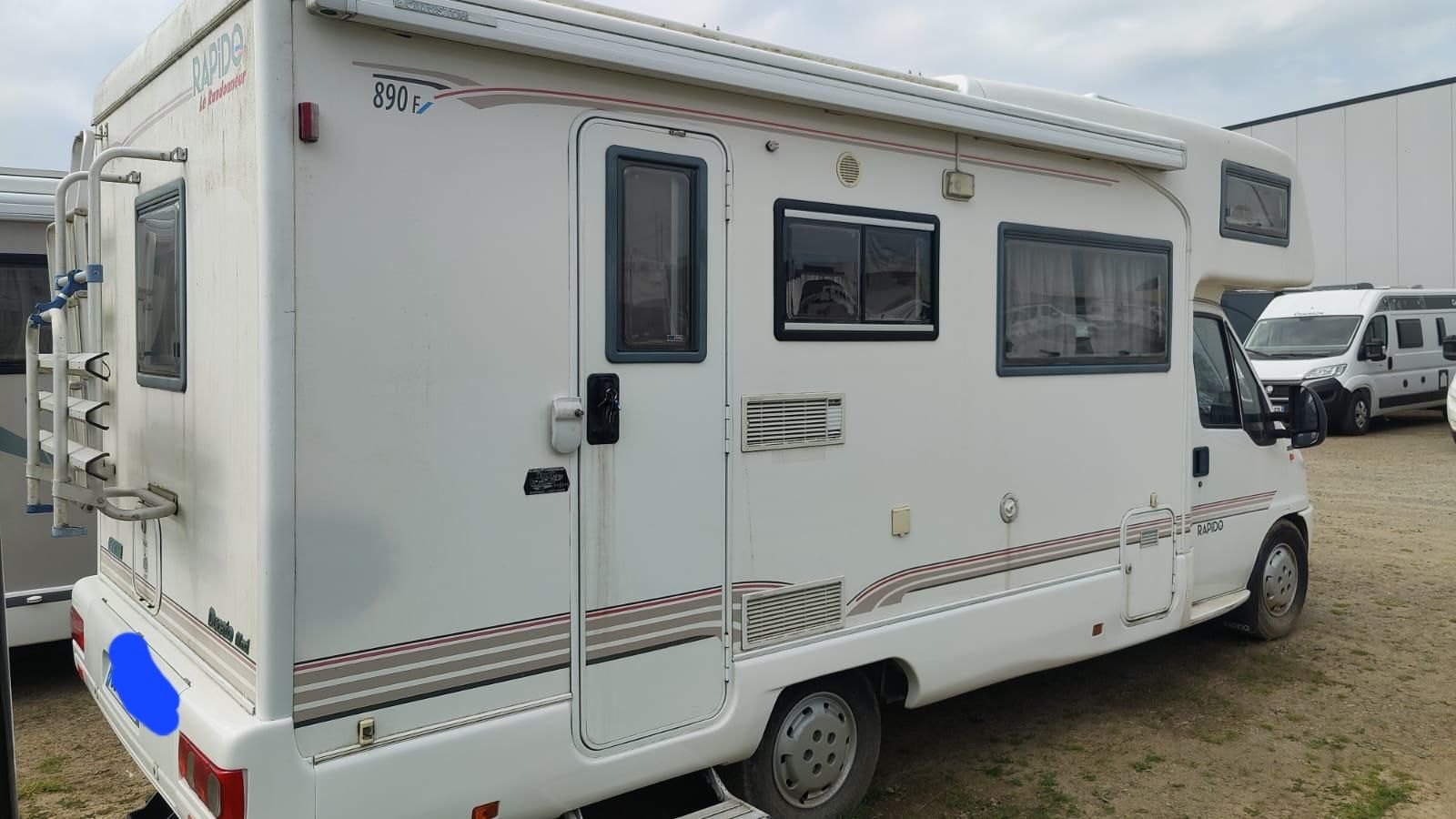 Autocaravana rapido capuchinho