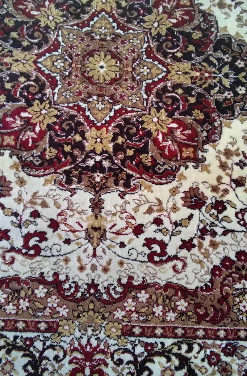 Tapete decorativo com bonito padrão