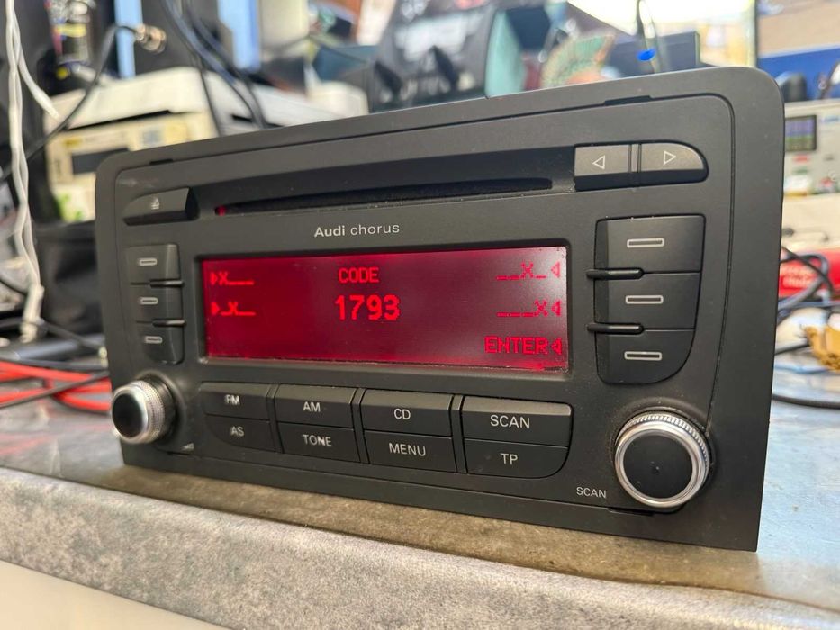 Fabryczne Radio Cd Audi Chorus A3 8P