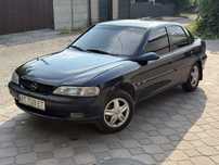 Opel Vectra B. 2.0 газ/бенз.