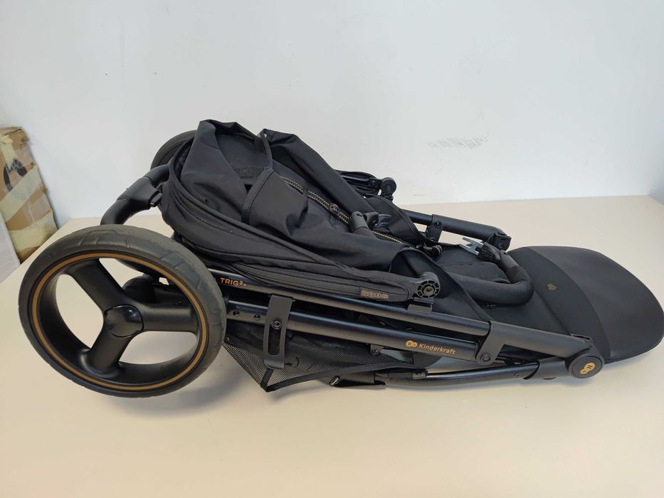 Wózek spacerowy spacerówka do 22 kg TRIG 3 Kinderkraft Czarny (B239)