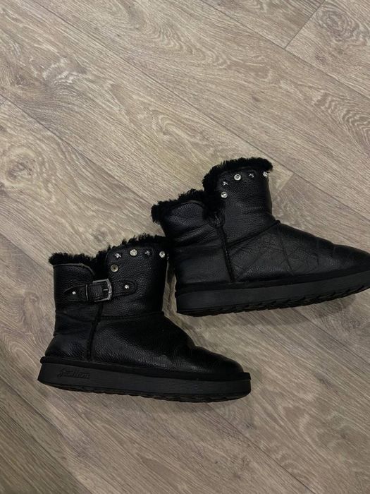 Продам натуральные угги