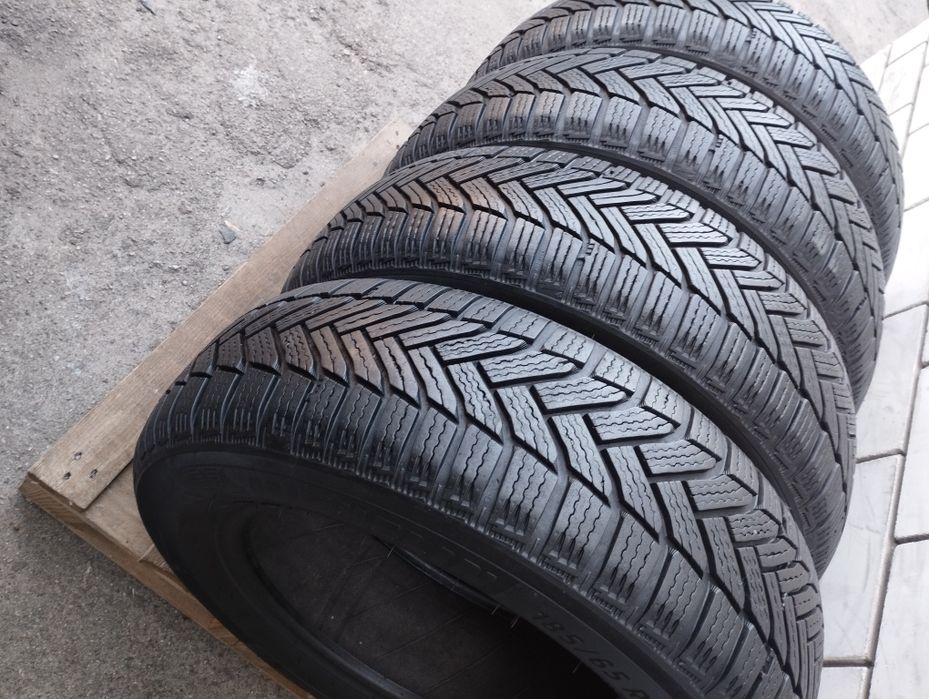185 65 r15 Michelin Alpin 6 зима.