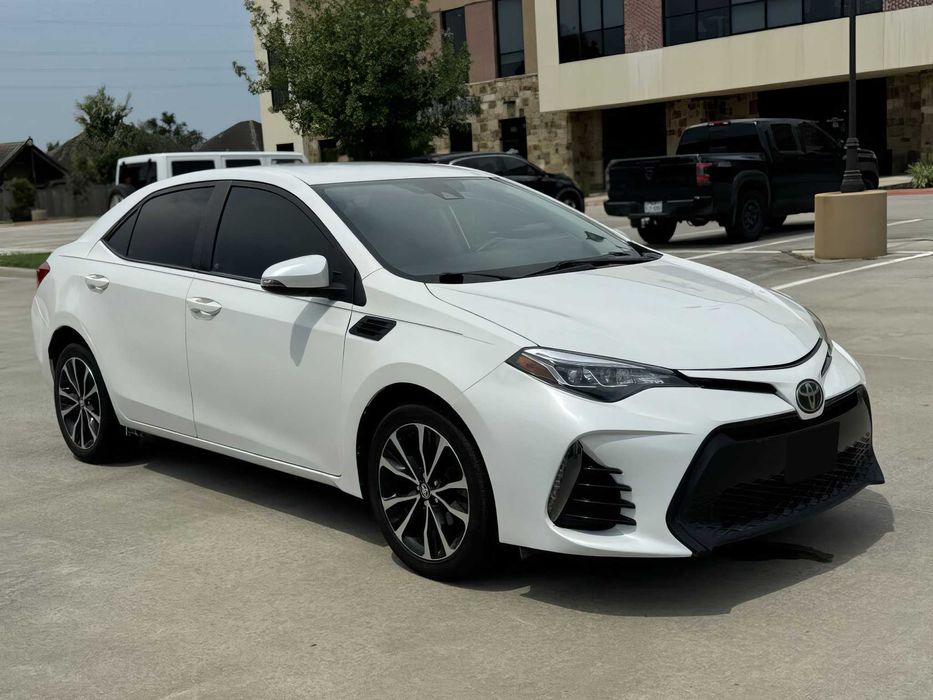 Toyota Corolla      2017