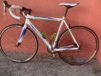 Bicicleta Estrada - Cannondale