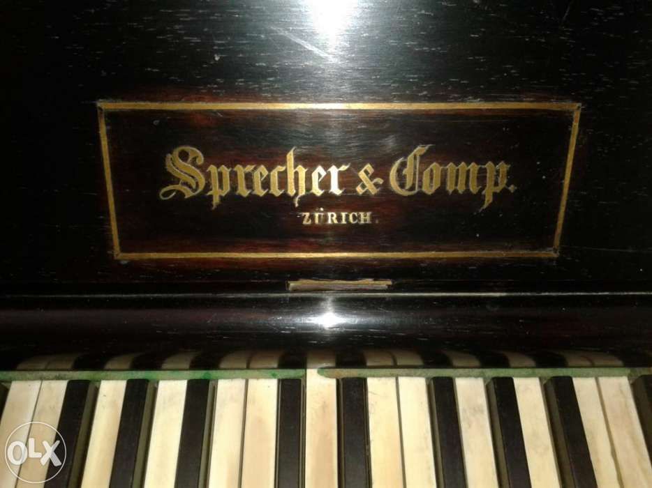 Piano Sprecher & Comp