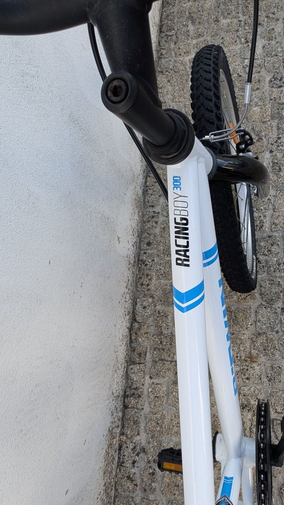 Bicicleta Btwin Racing Boy 300