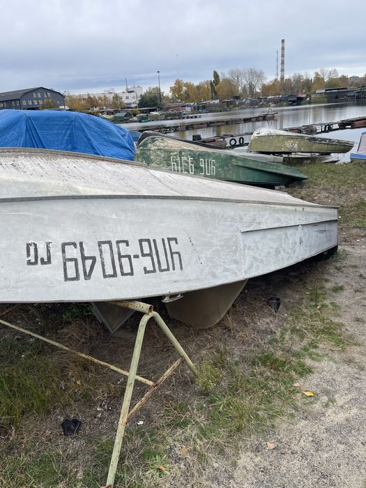 Продам лодку Прогресс-2М - в идиальном состоянии!