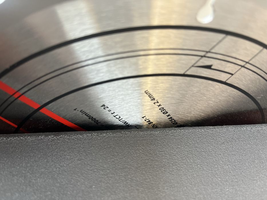 Потужна циркулярна пила Einhell TC-TS 2000 U 2024рік