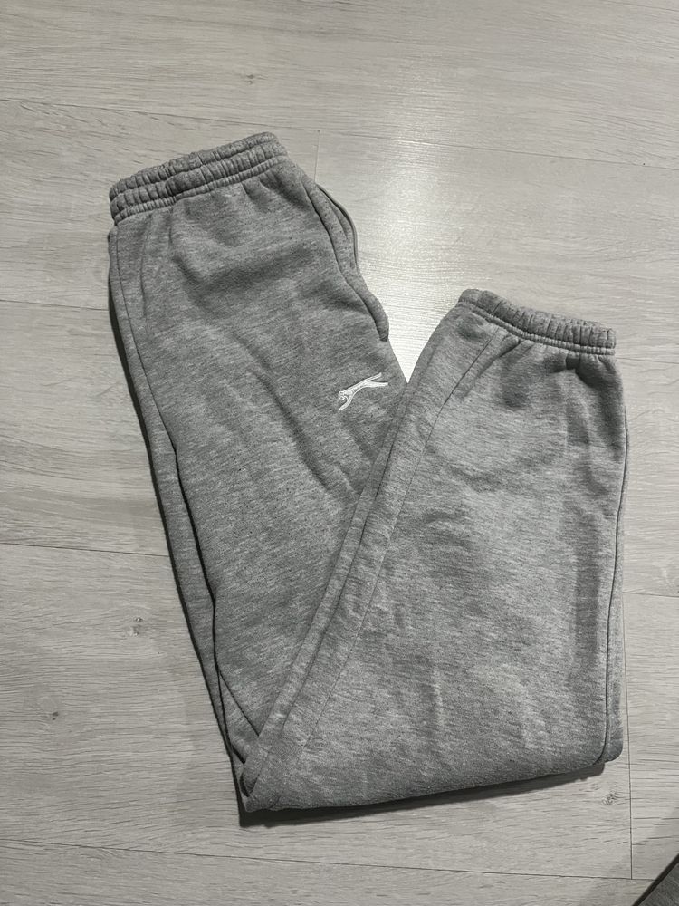 Dresy slazenger szare