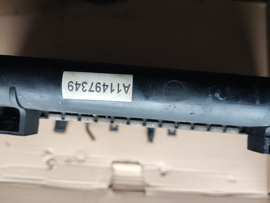 Радиатор Хонда срв 3 б/у полностью исправный.