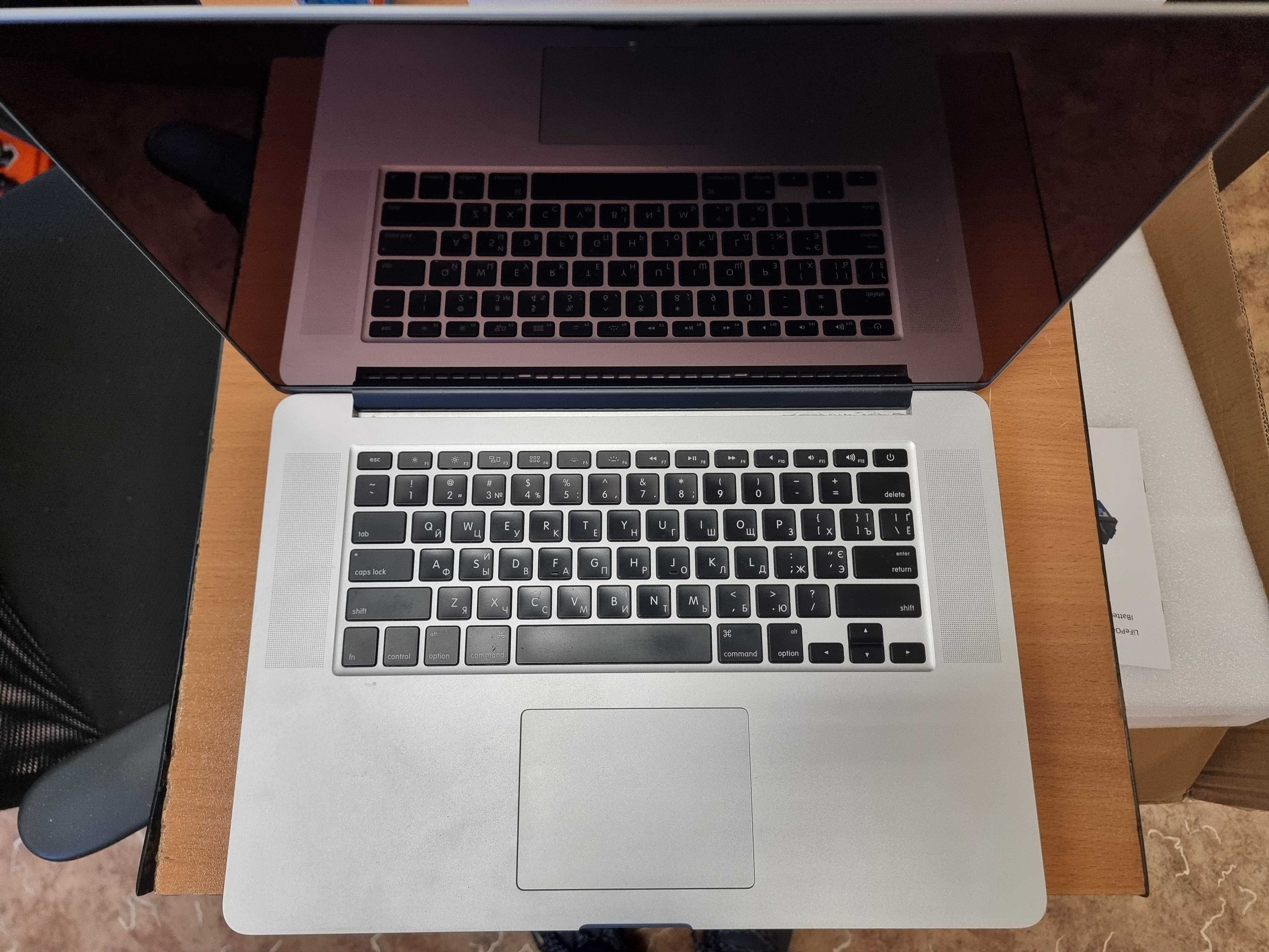 Ноутбук Apple Macbook Pro 15 mid 2015 A1398 i7 16Gb 512Gb