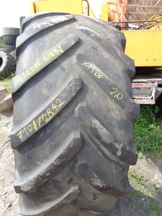 Opona 710/70R42 Michelin Fendt John Deere Case *