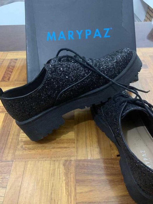 Moccasins Pretos Brilhantes