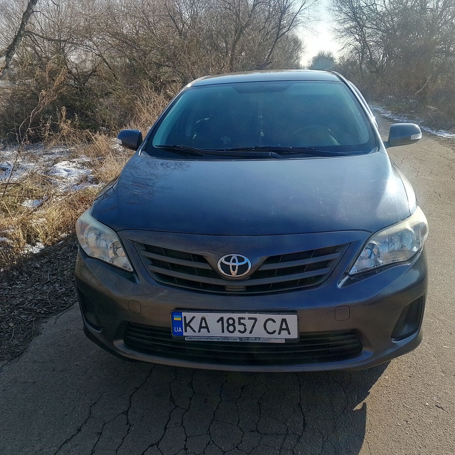 Автомобіль на повному ходу каждий день в двіженіїї