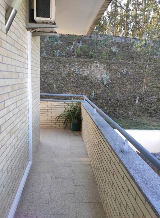 Alugo T2 -Louredo