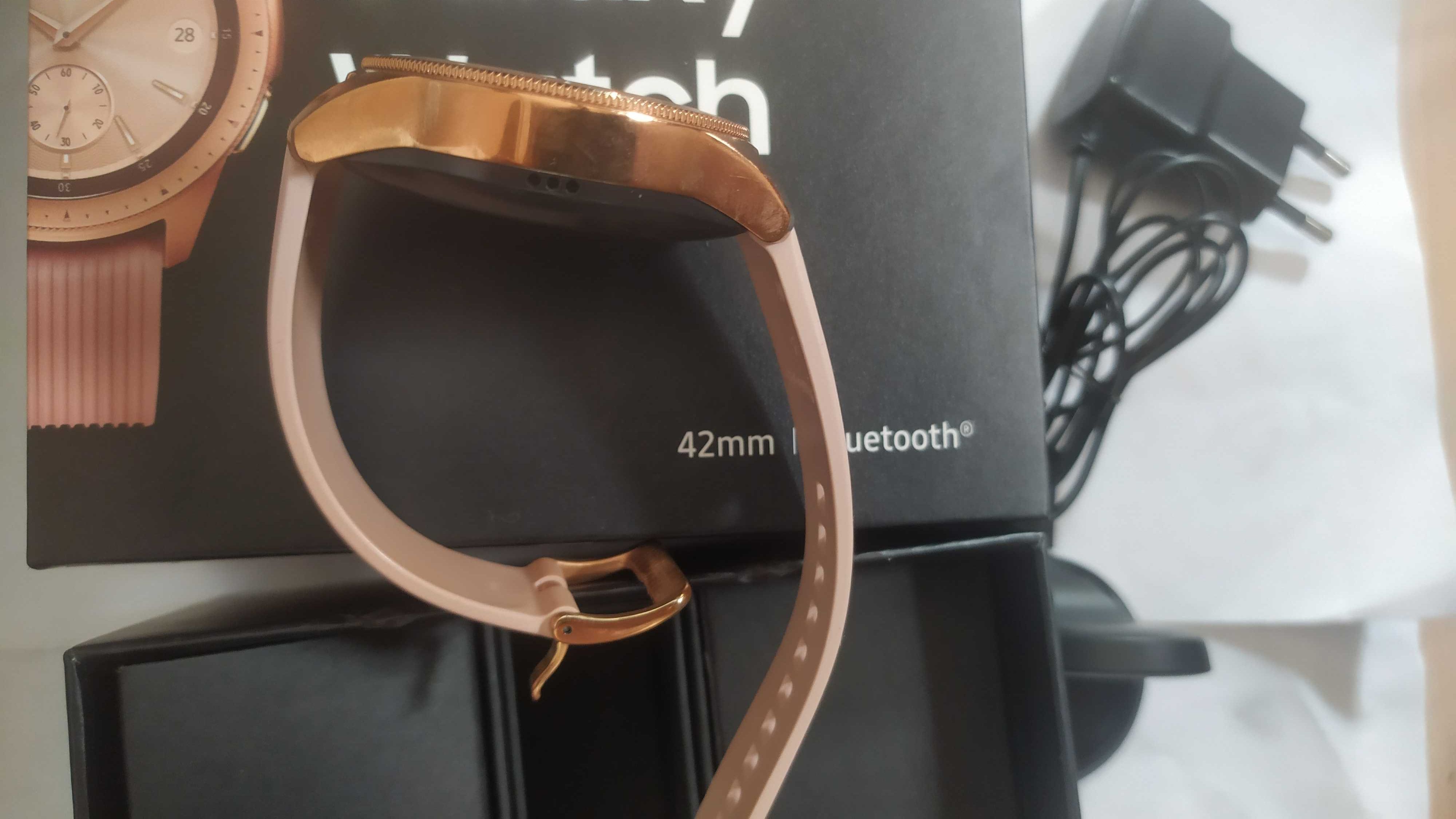 Zegarek smartwatch damski Samsung Galaxy Watch SM-R810 złoty GPS