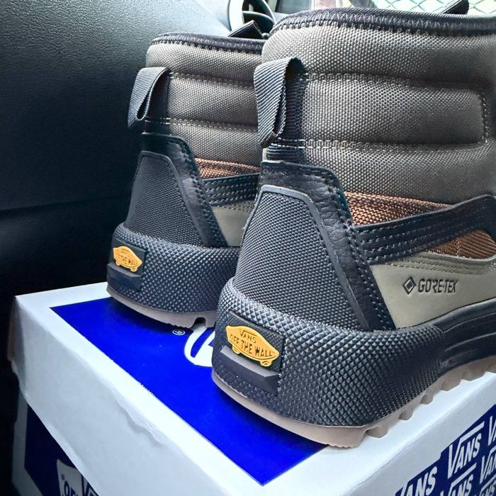 Зимові черевики Vans Old Skool MTE 1 Gore Tex HI Black Khaki