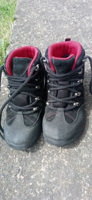 Buty firmy Bartek r.31