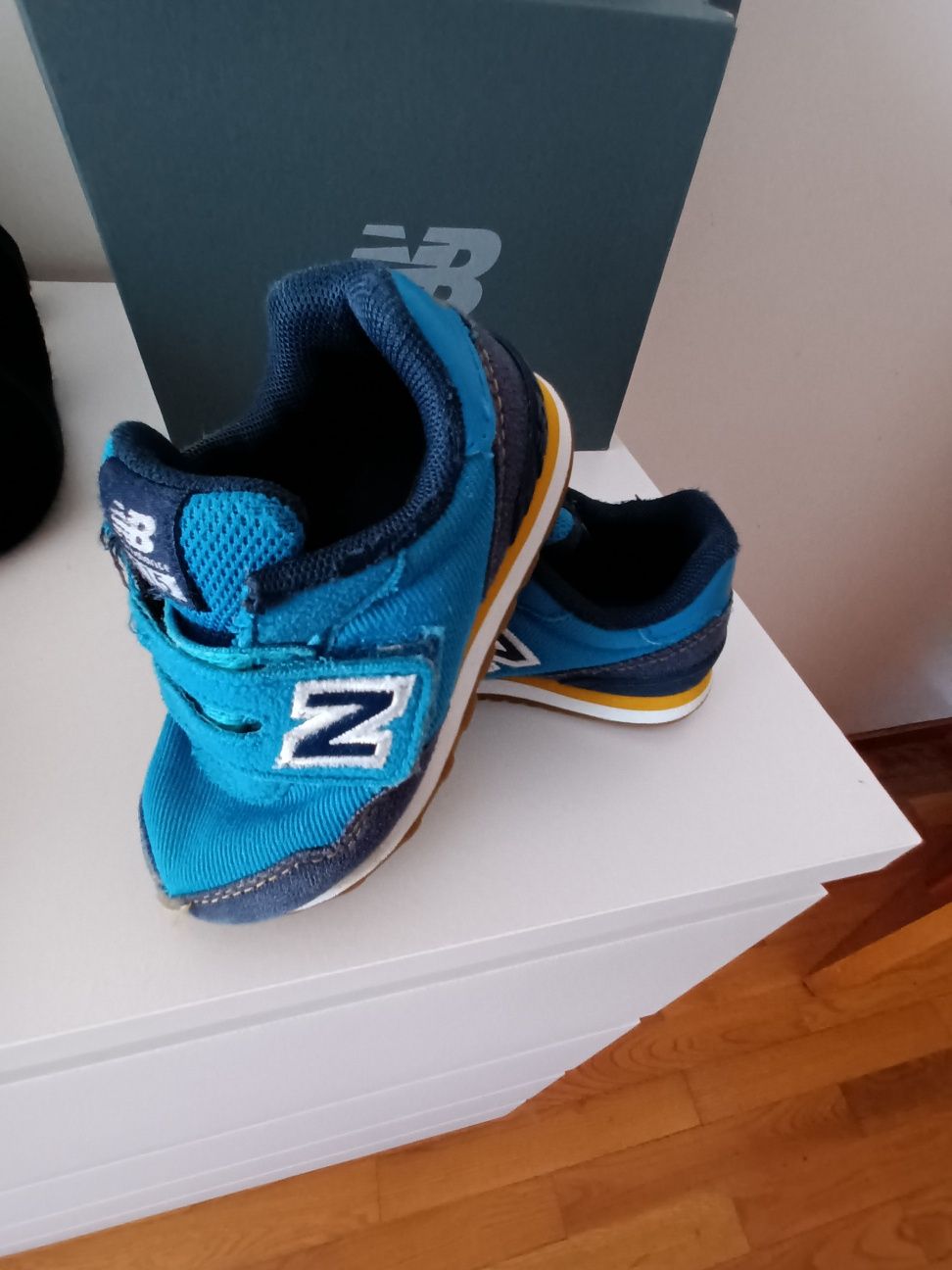 Sapatilhas new balance T22