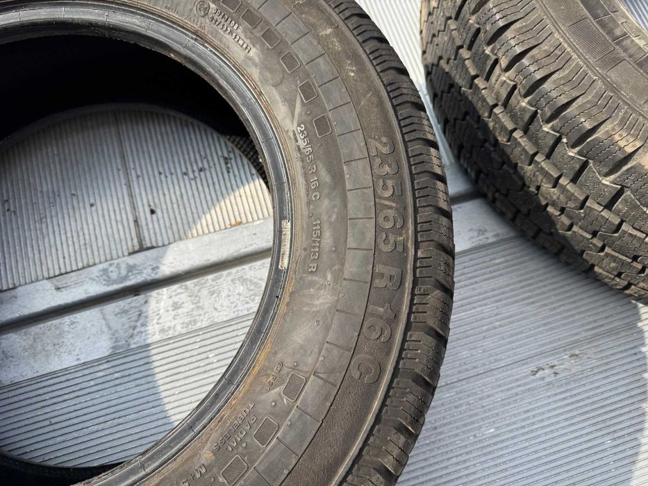 Opona całoroczna Continental VancoFourSeason 2 235/65R16 115/113 R