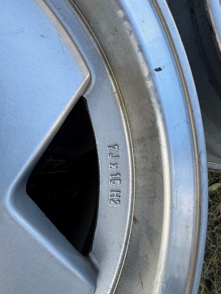 4xfelga aluminiowa Borbet A 7.0" x 15" 4x100 ET25 otwór centr.57,1.