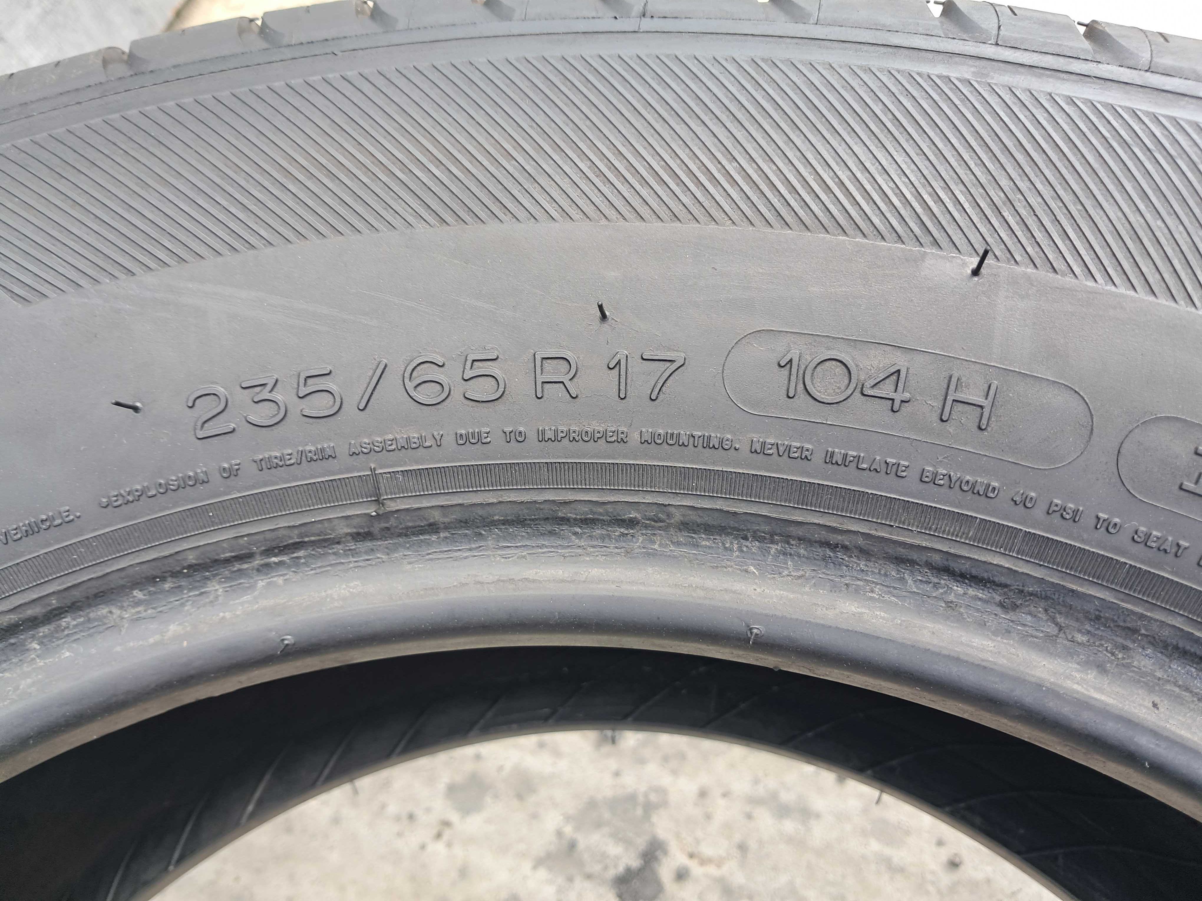 Резина літня, 235/65 R17 Michelin Latitude Tour HP (арт. 13537)