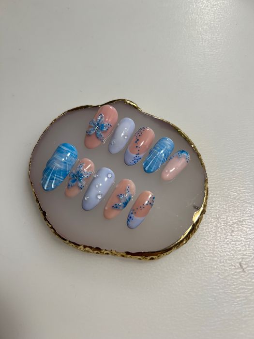 Ręcznie robione press-on nails