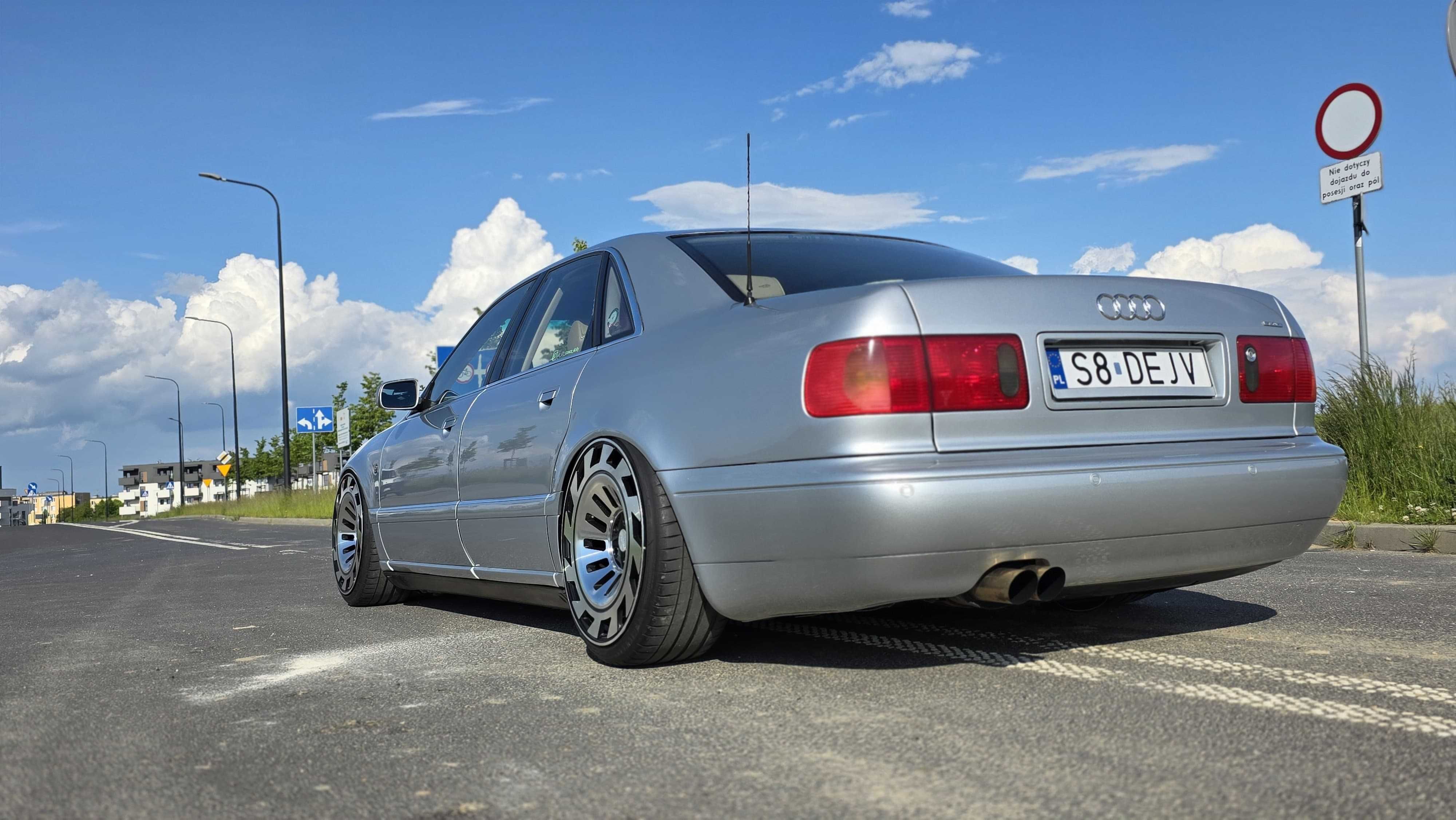 Audi A8 D2 4.2 Air ride, B + Gaz