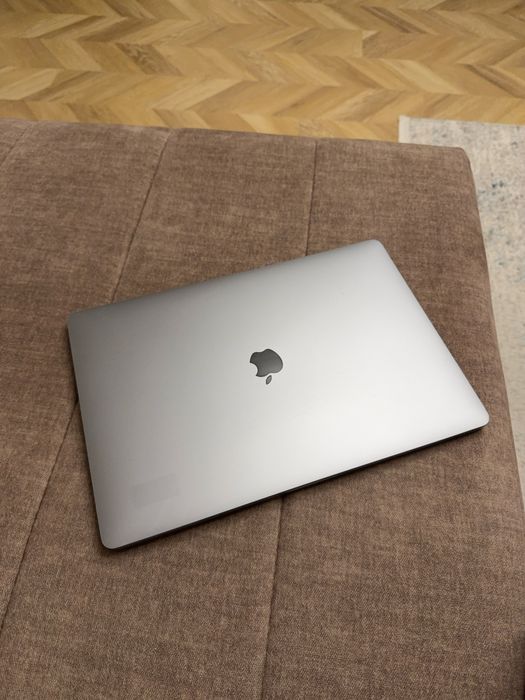 MacBook Pro 16 2019 A2141 i9 2.4 | 16gb | SSD 512Gb 95% 157 циклів