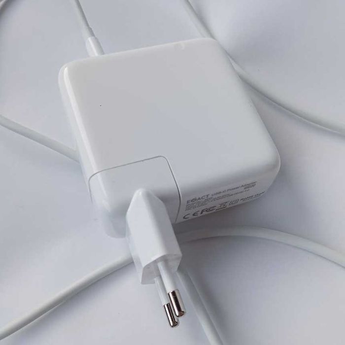 MacBook Pro 13 2018 16/256  МакБук Про + БП