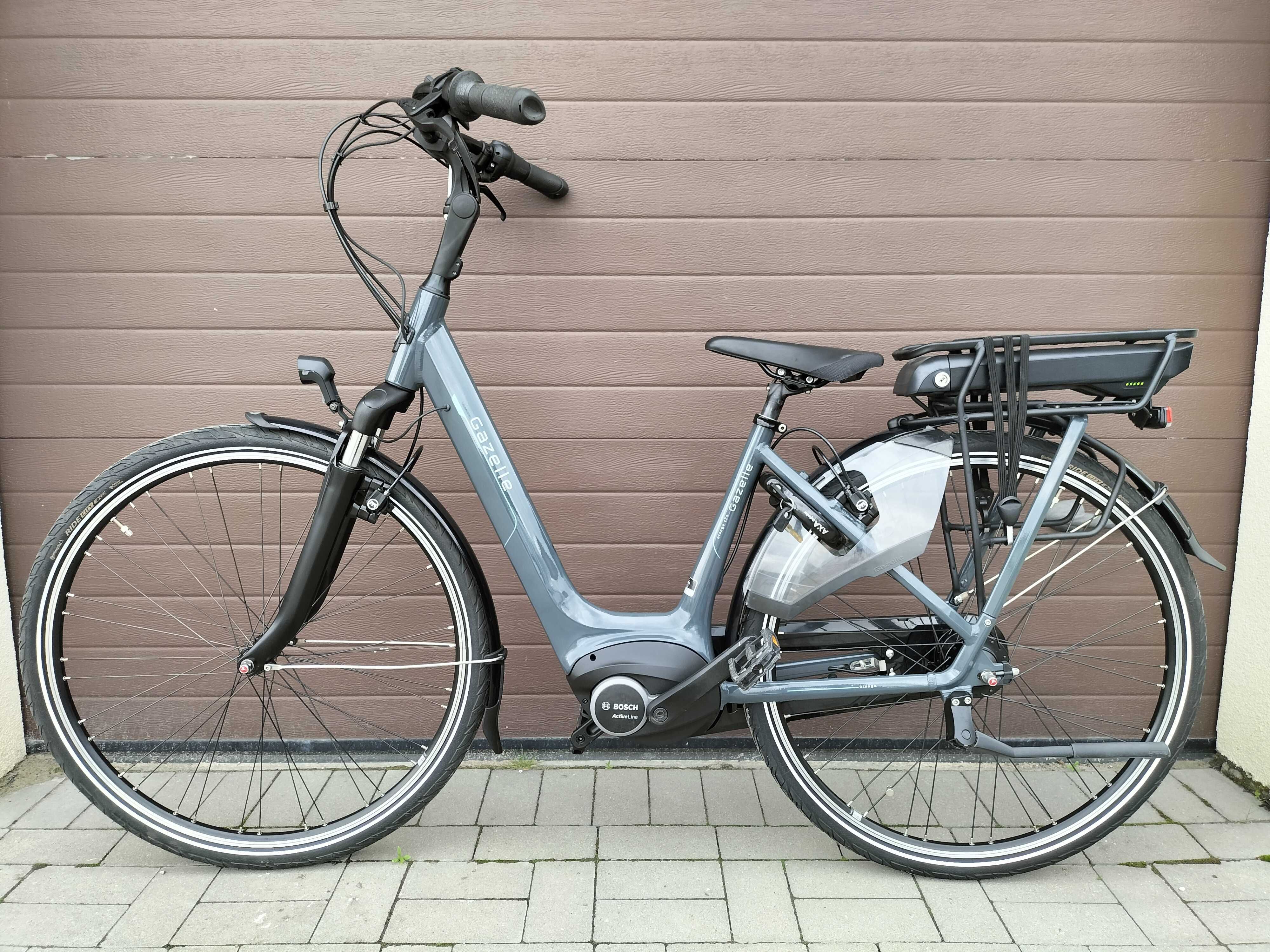 Rower elektryczny Gazelle Orange Bosch Rama 46 cm Nexus 7