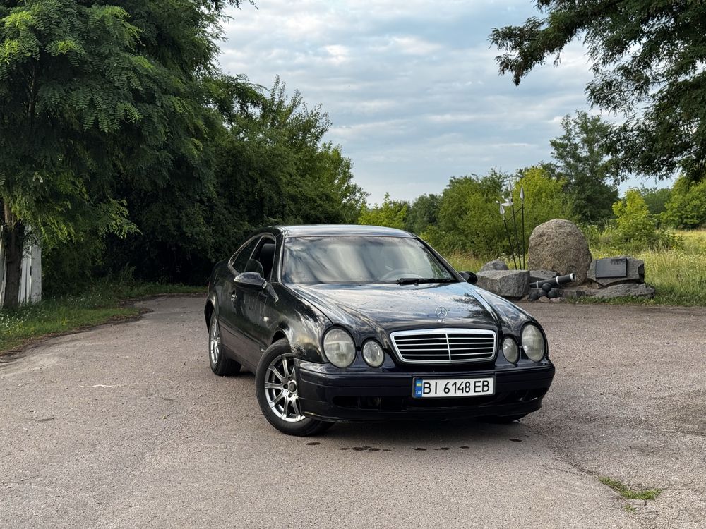 Продаж/обмін Mercedes-Benz CLK-200 у гарному стані