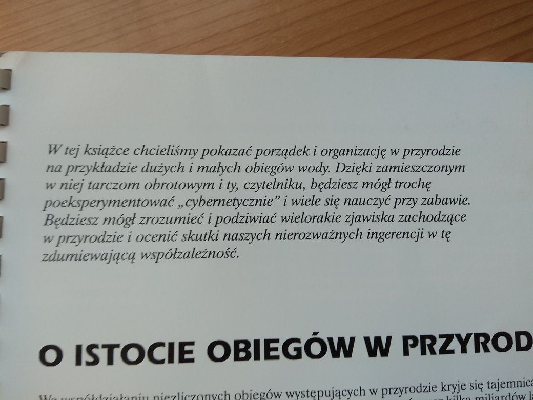 Cybernetyczna książka Woda-życie Vestera