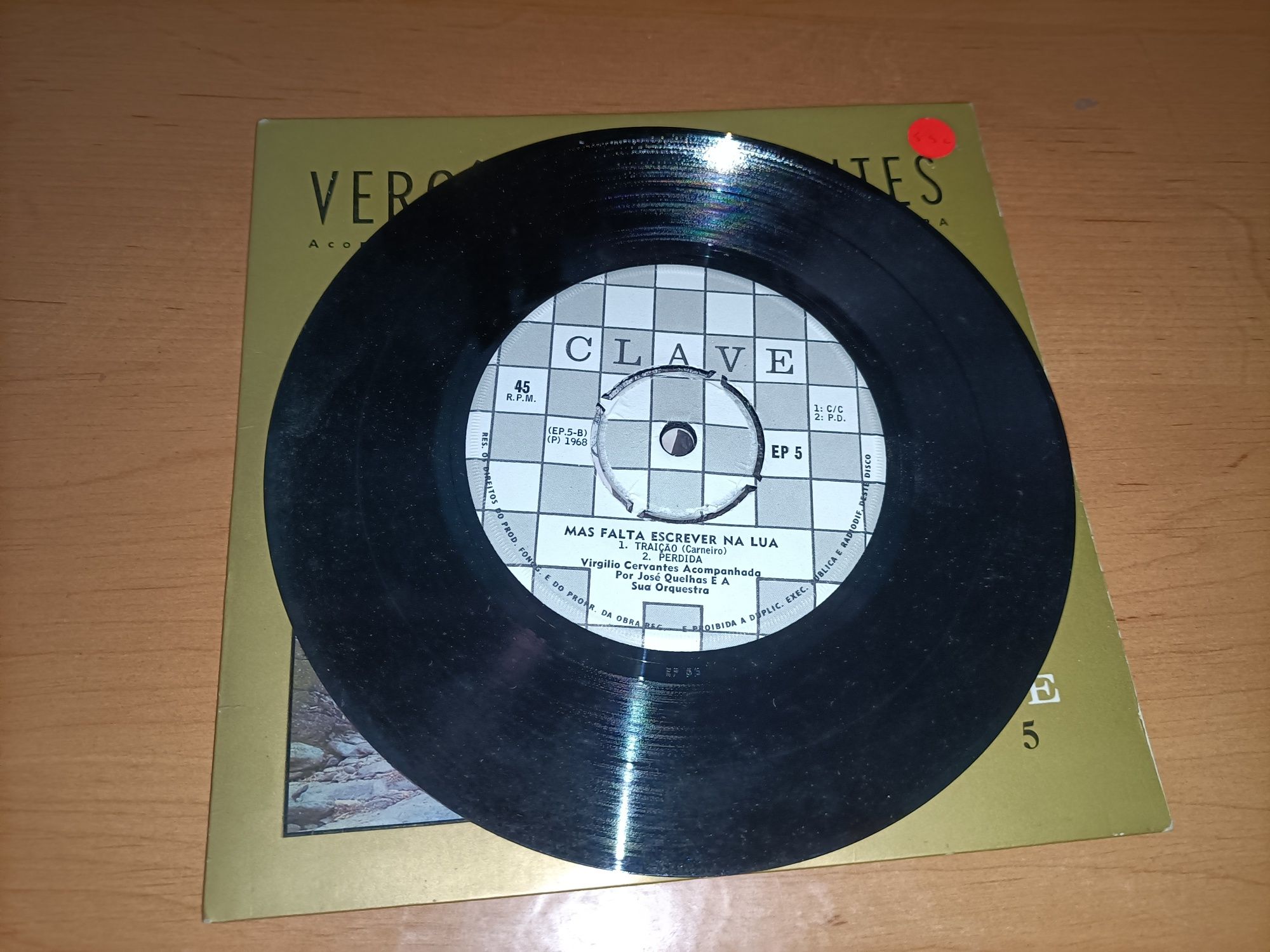 Vergílio Cervantes_Vinil