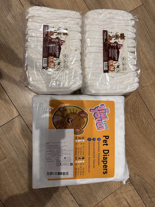 Pieluchy dla psa samca