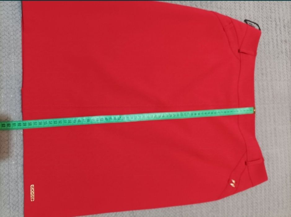 Продам жіночу спідницю